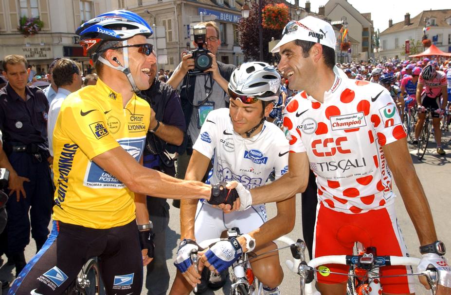 Il varesino al Tour del 2002: ha 24 anni e veste la maglia bianca di miglior giovane tra Lance Armstrong e Laurent Jalabert. Ap 